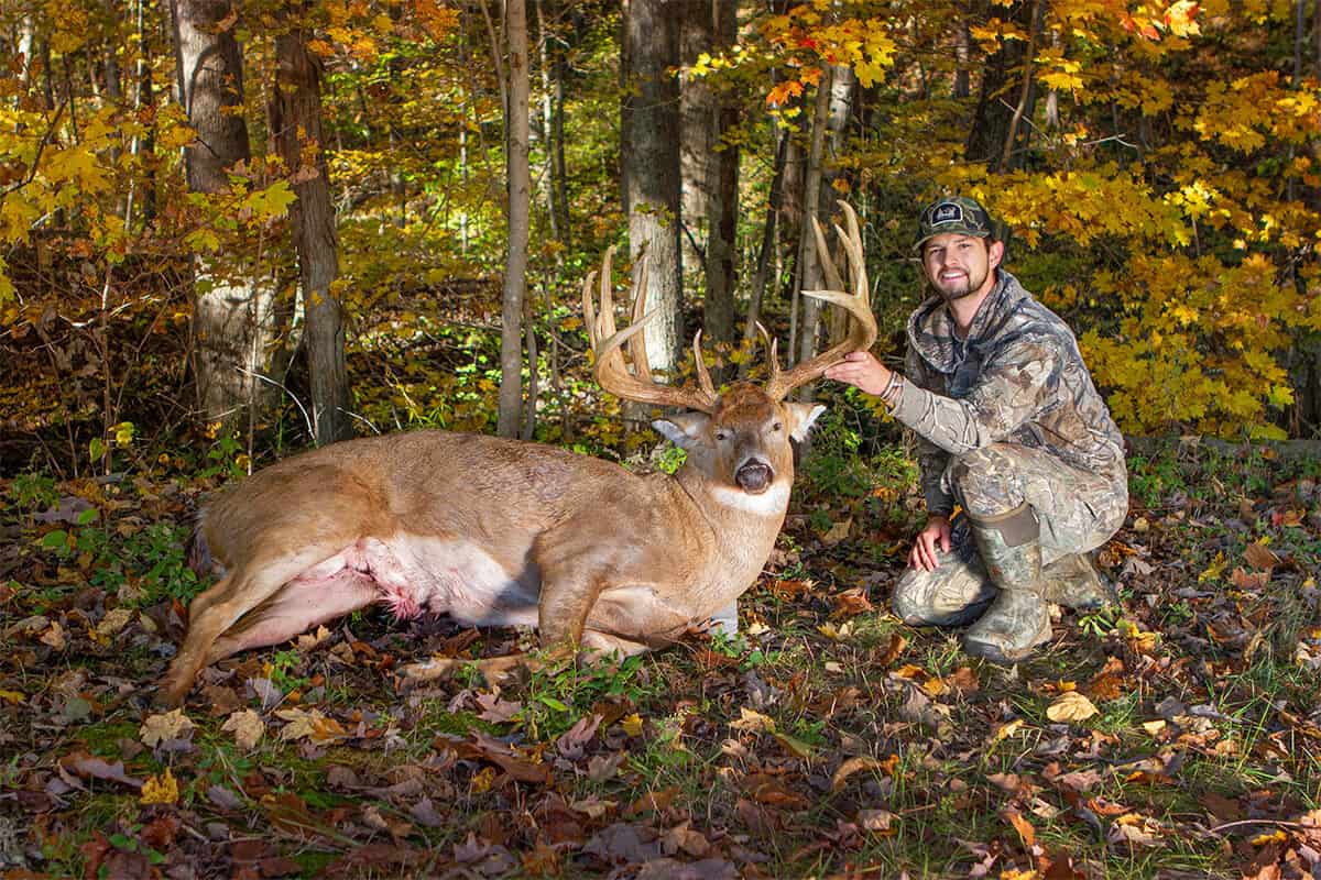 boone-crockett-approves-dustin-huff-s-2-world-record-typical